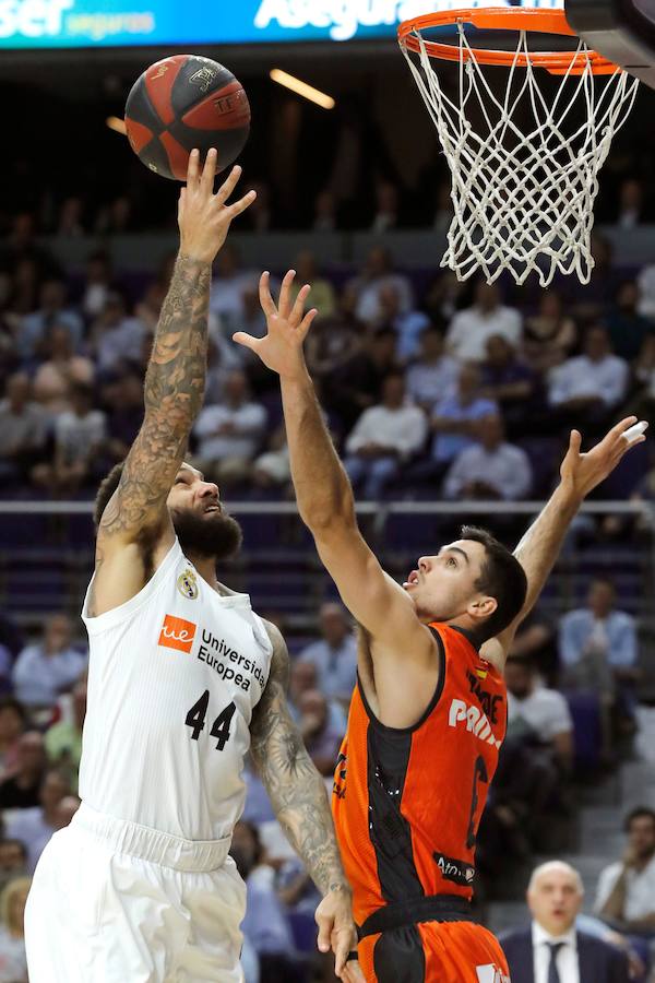 Estas son las fotos que deja el primer partido de semifinales de playoff de Liga Endesa en el WiZink Center