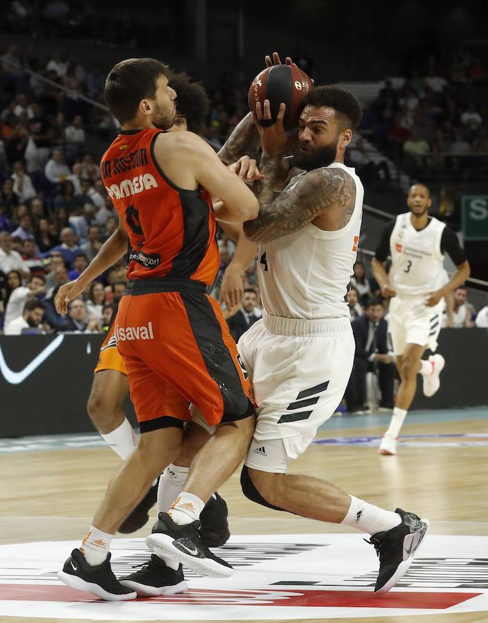 Las mejores fotos del segundo encuentro de semifinales de playoff de Liga Endesa disputado en el Wizink Center