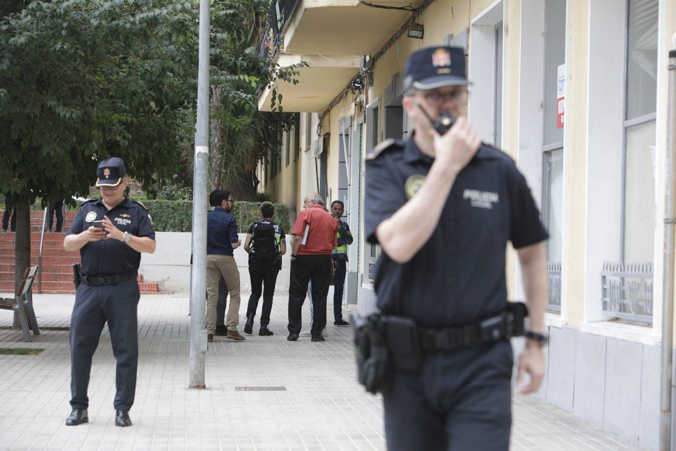 Una mujer embarazada de 6 meses ha sido encontrada degollada en su casa este martes en Xàtiva. 