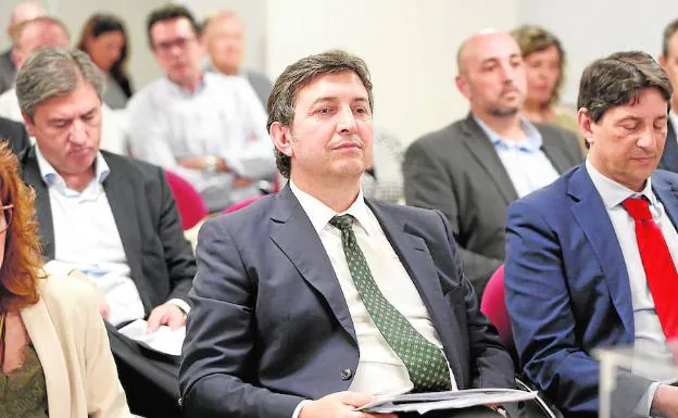 El presidente de Femeval, Vicente Lafuente, en la asamblea de ayer de la organización. 