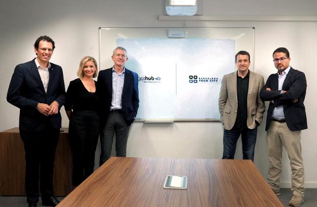 Global Omnium y Barcelona Tech City firman el acuerdo. 