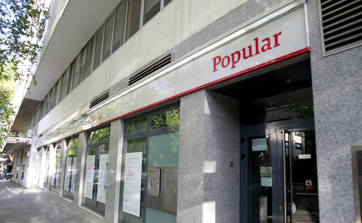 Oficina del Banco Popular, adquirido por el Santander. 
