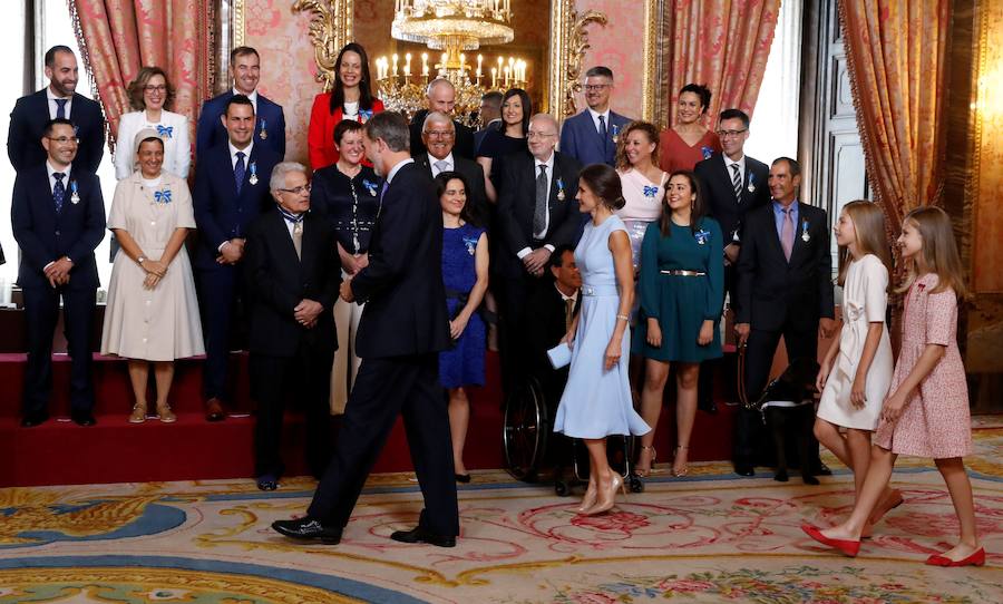 Fotos: Imposición de condecoraciones por el V aniversario del reinado de Felipe VI