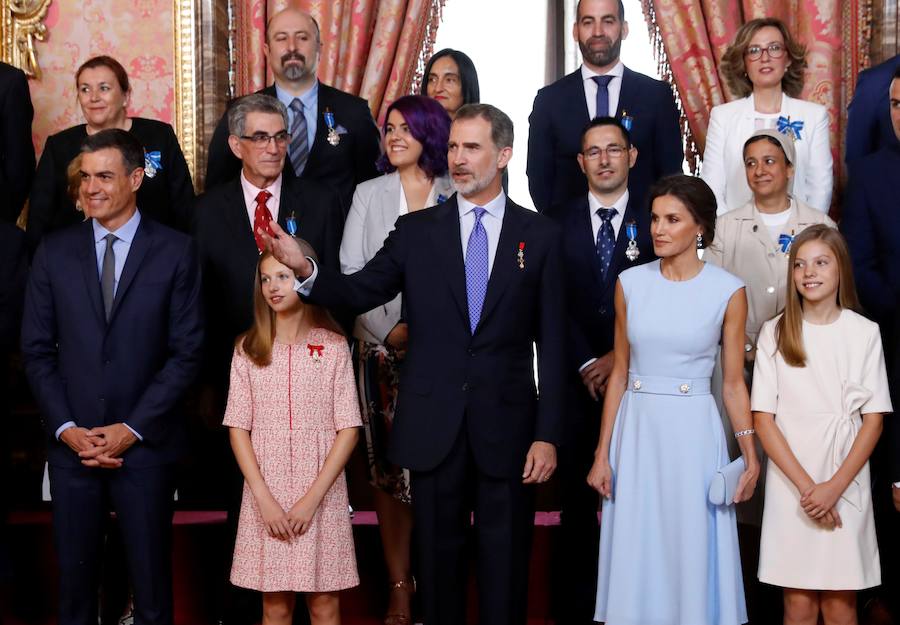 Fotos: Imposición de condecoraciones por el V aniversario del reinado de Felipe VI