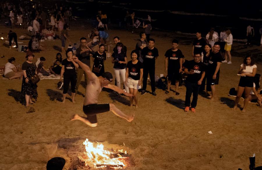 Fotos: El fuego purificador de San Juan