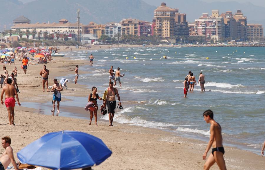 El Ayuntamiento de Alboraya ha prohibido el baño tras detectar niveles elevados de parámetros microbiológicos