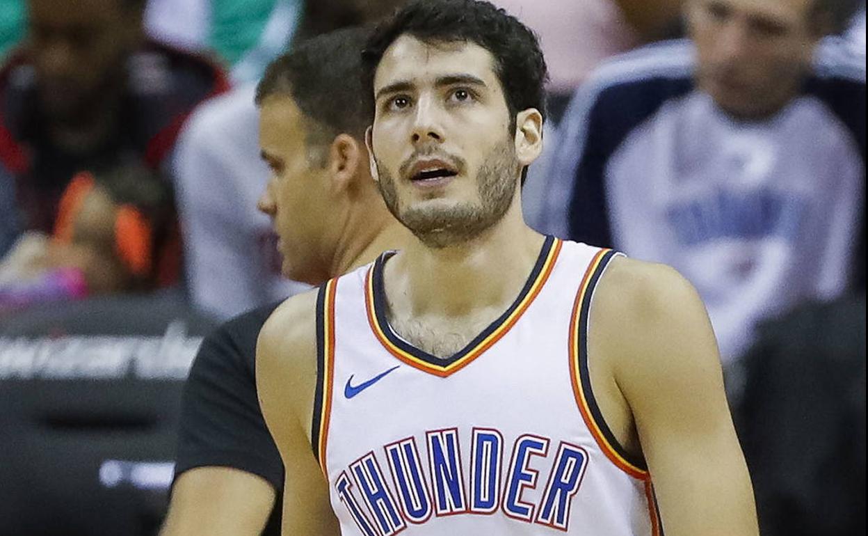 Alex Abrines, durante un partido con los Thunder. 