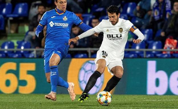 Parejo adelanta su vuelta en el primer día de pruebas