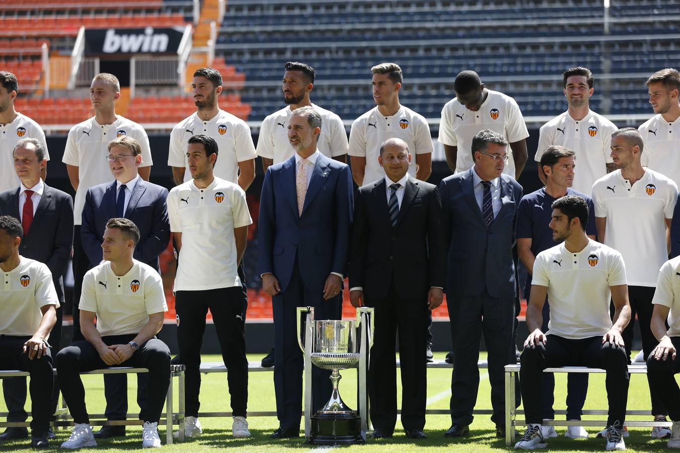 El rey Felipe VI y el Valencia CF han celebrado heste lunes un acto en Mestalla con motivo del Centenario del club. 