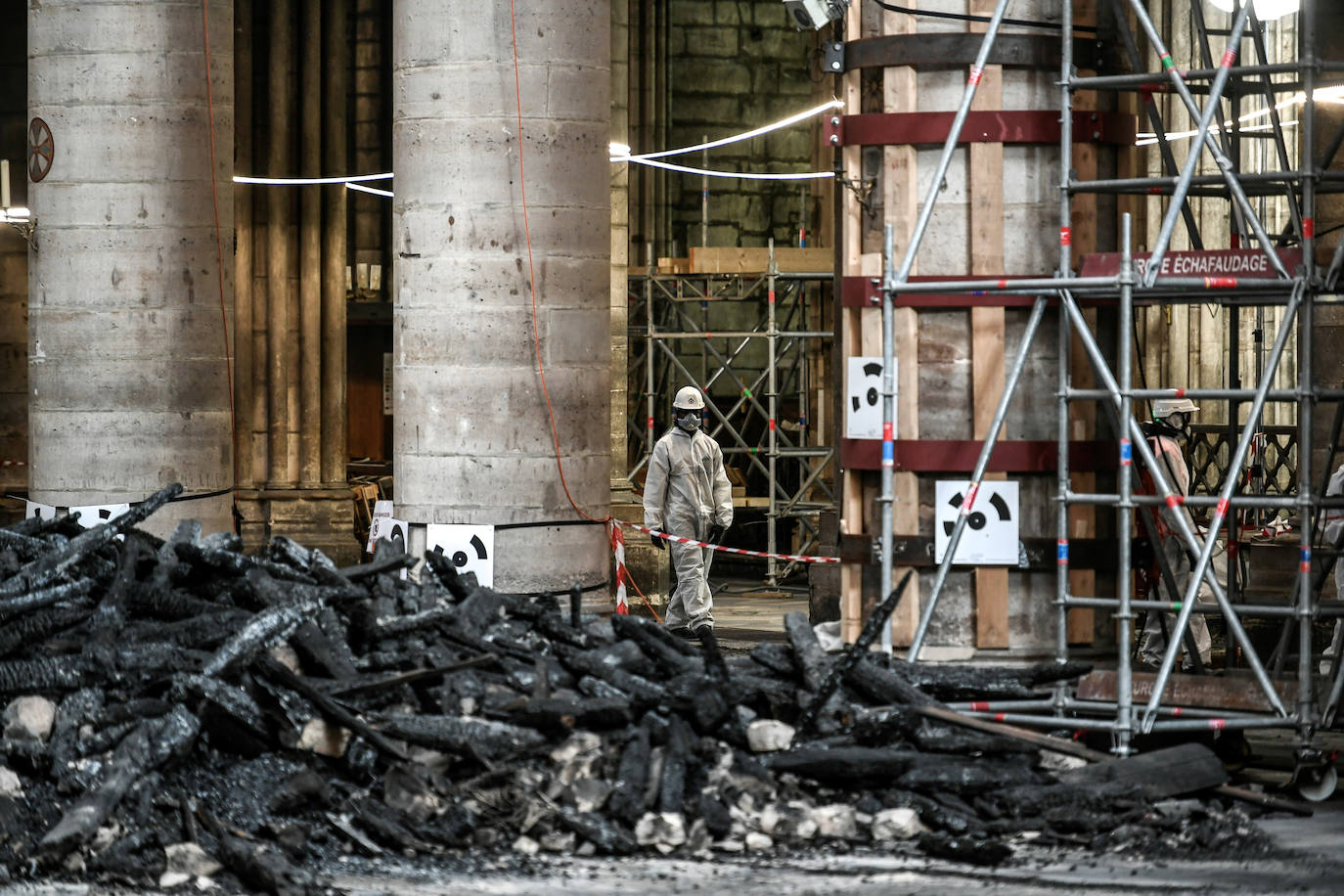 Se hacen públicas las primeras imágenes que muestran el estado actual y los trabajos de restauración de Notre Dame, iniciados meses atrás, tras el incendio que sufrió la catedral el pasado 15 de abril.
