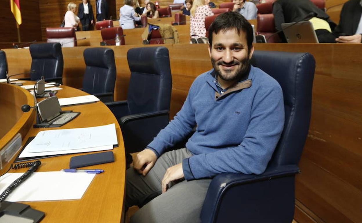 Vicent Marzà concede 44.000 euros a la editorial de los presos independentistas