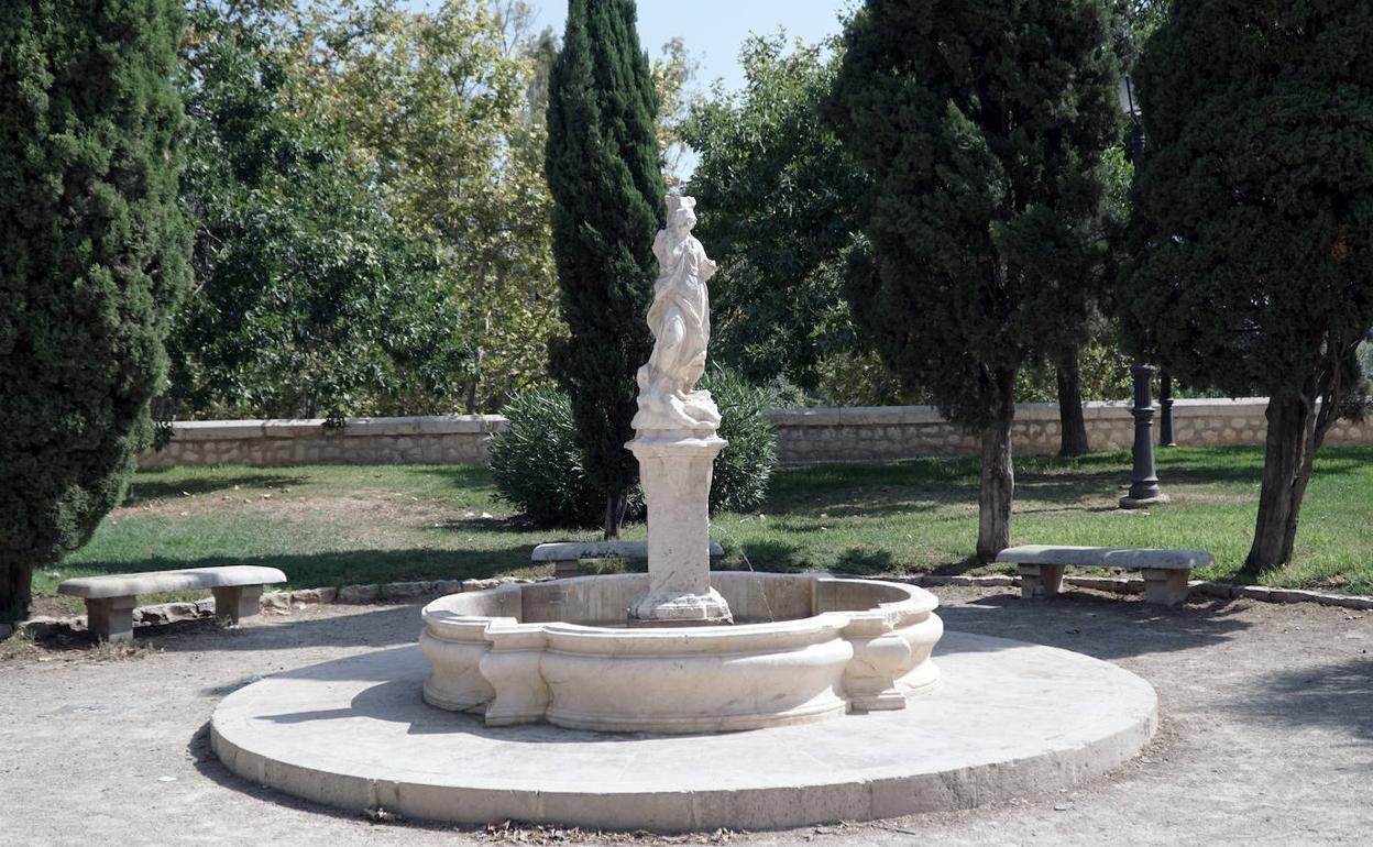 La fuente de la diosa Ceres, una escultura realizada en mármol blanco.
