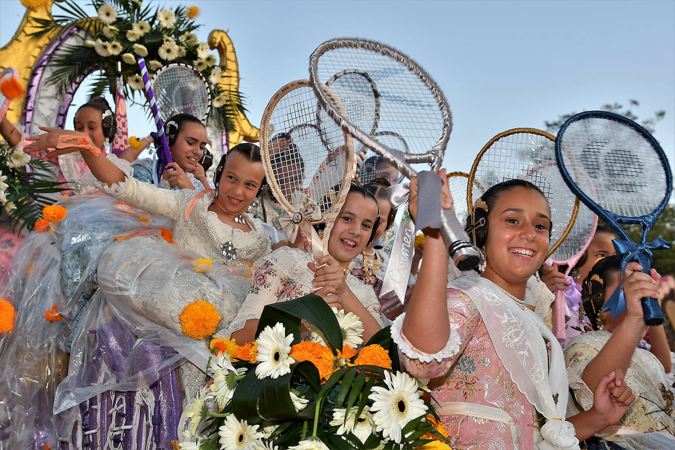 La ciudad despide la Feria de Julio con el más antiguo de sus festejos florales