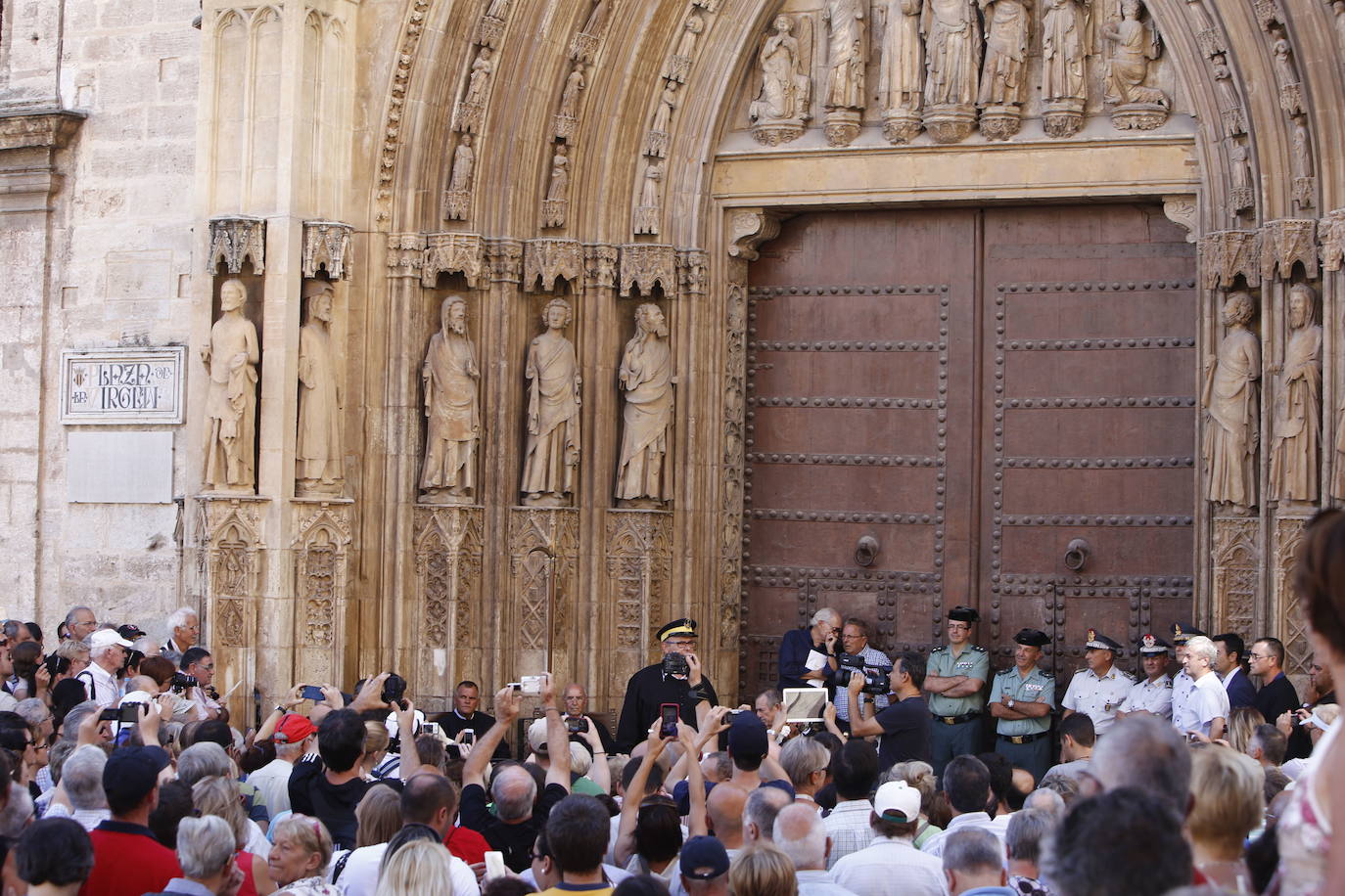 25. Presenciar una sesión del Tribunal de las Aguas, patrimonio cultural inmaterial de la humanidad.