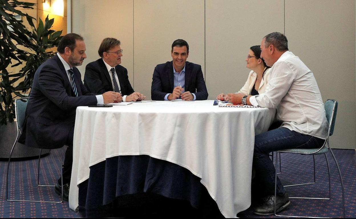 Reunión entre Sánchez, Puig, Ábalos, Oltra y Baldoví en Valencia.