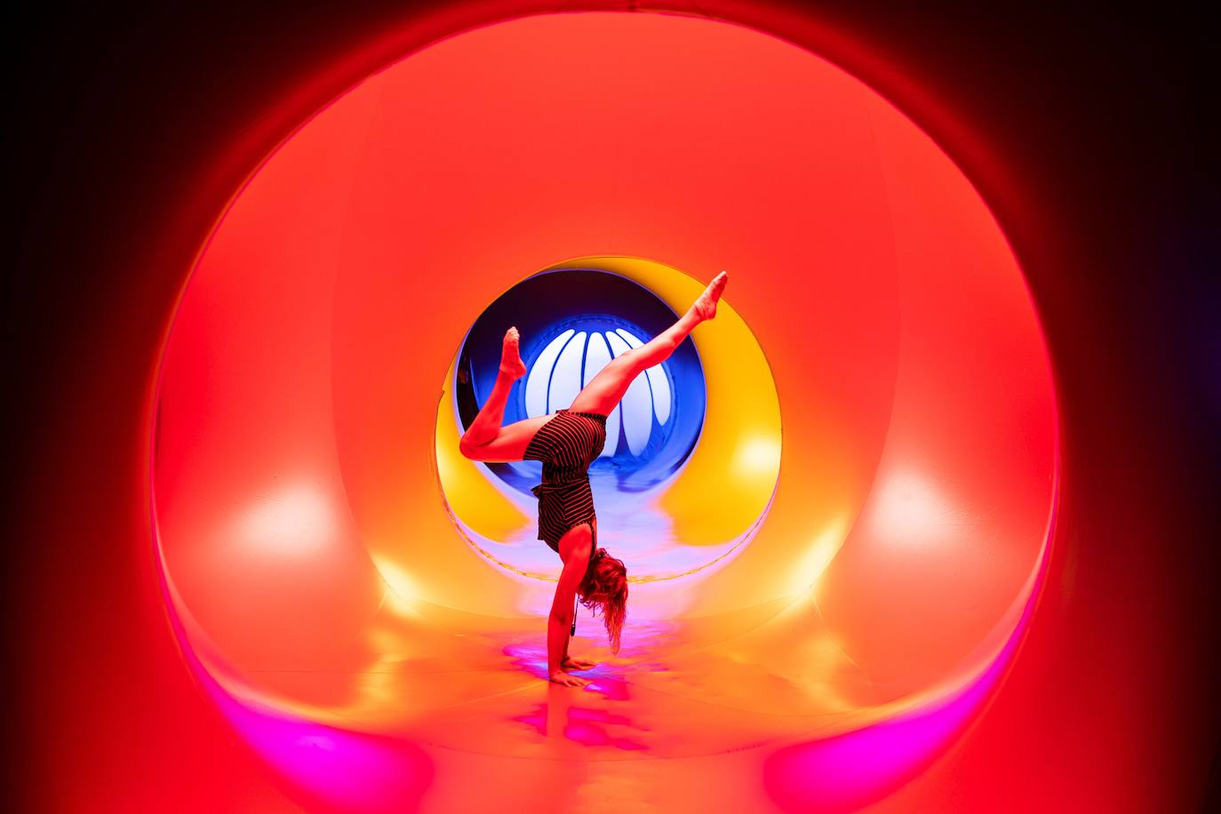 En Hungría se celebra el Sziget Festival 2019, uno de los festivales más importantes del verano. La fiesta ha empezado este 7 de agosto y continuará sin descanso hasta el próximo día 13. El cartel está encabezado durante estos días de festival con artistas de la talla de Ed Sheeran, Franz Ferdinand y Martin Garrix, entre otros.