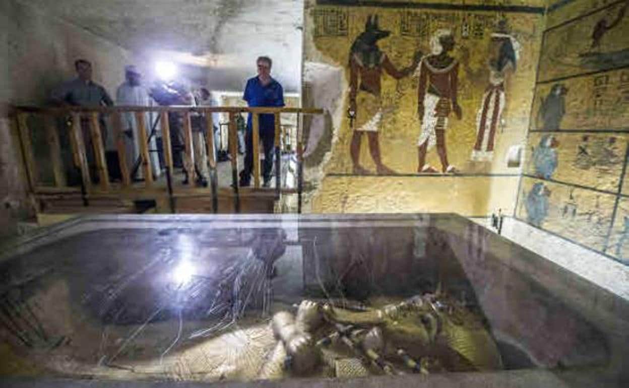 Interior de la cámara mortuoria de Tutankamón, en el Valle de los Reyes. 