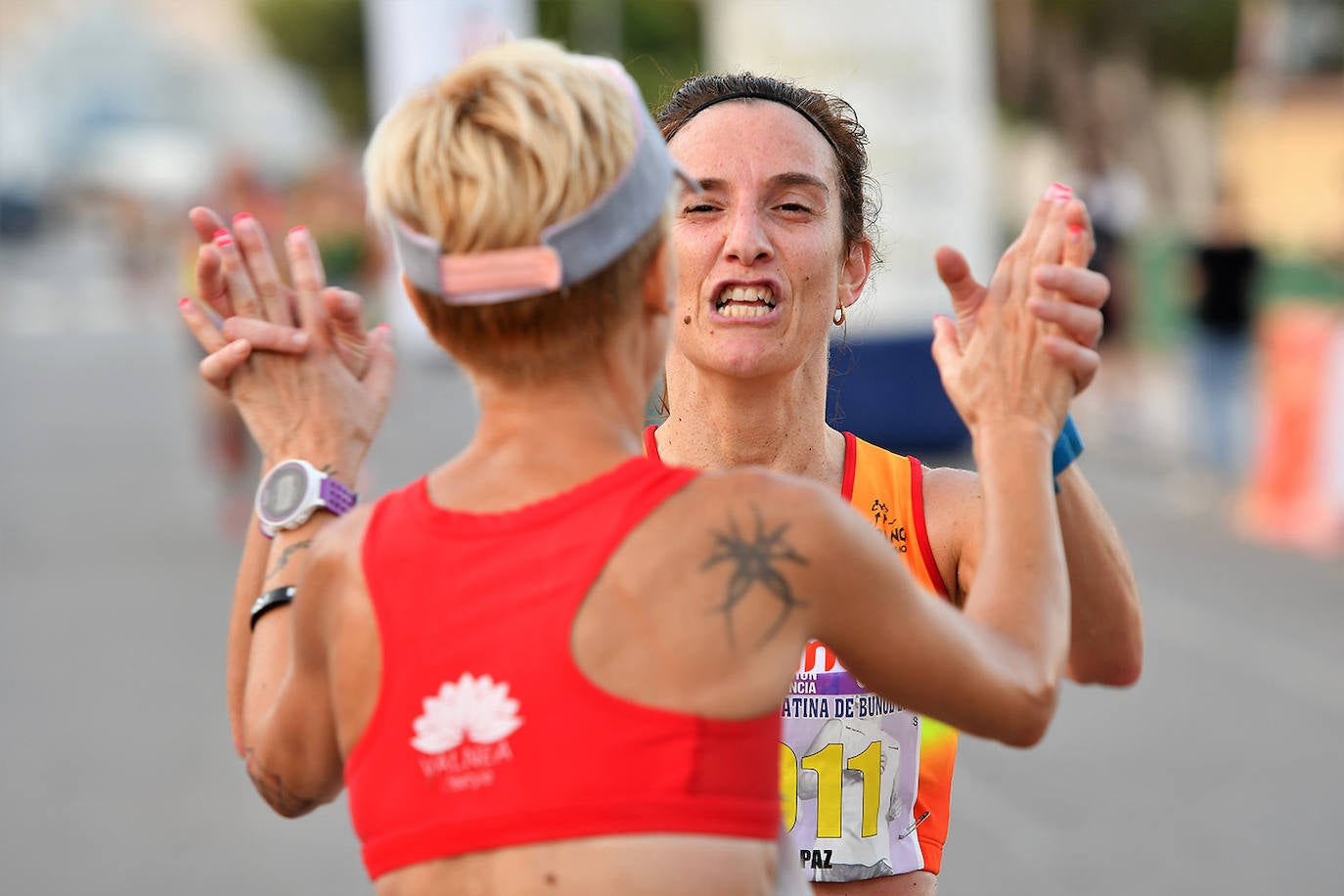 Fotos: Búscate en la 10K XXIV Carrera Tomatina de Buñol 2019