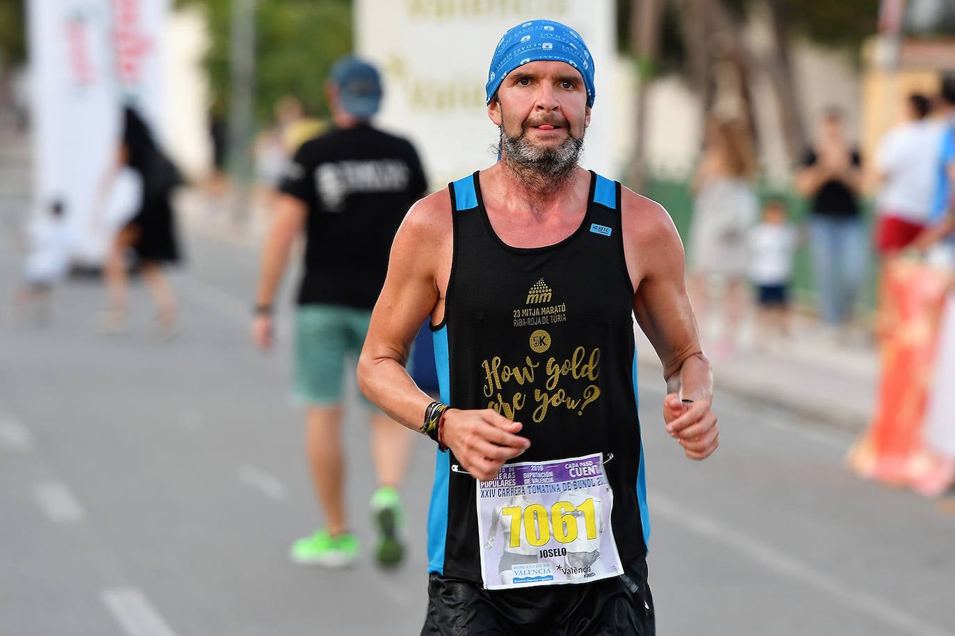 Fotos: Búscate en la 10K XXIV Carrera Tomatina de Buñol 2019