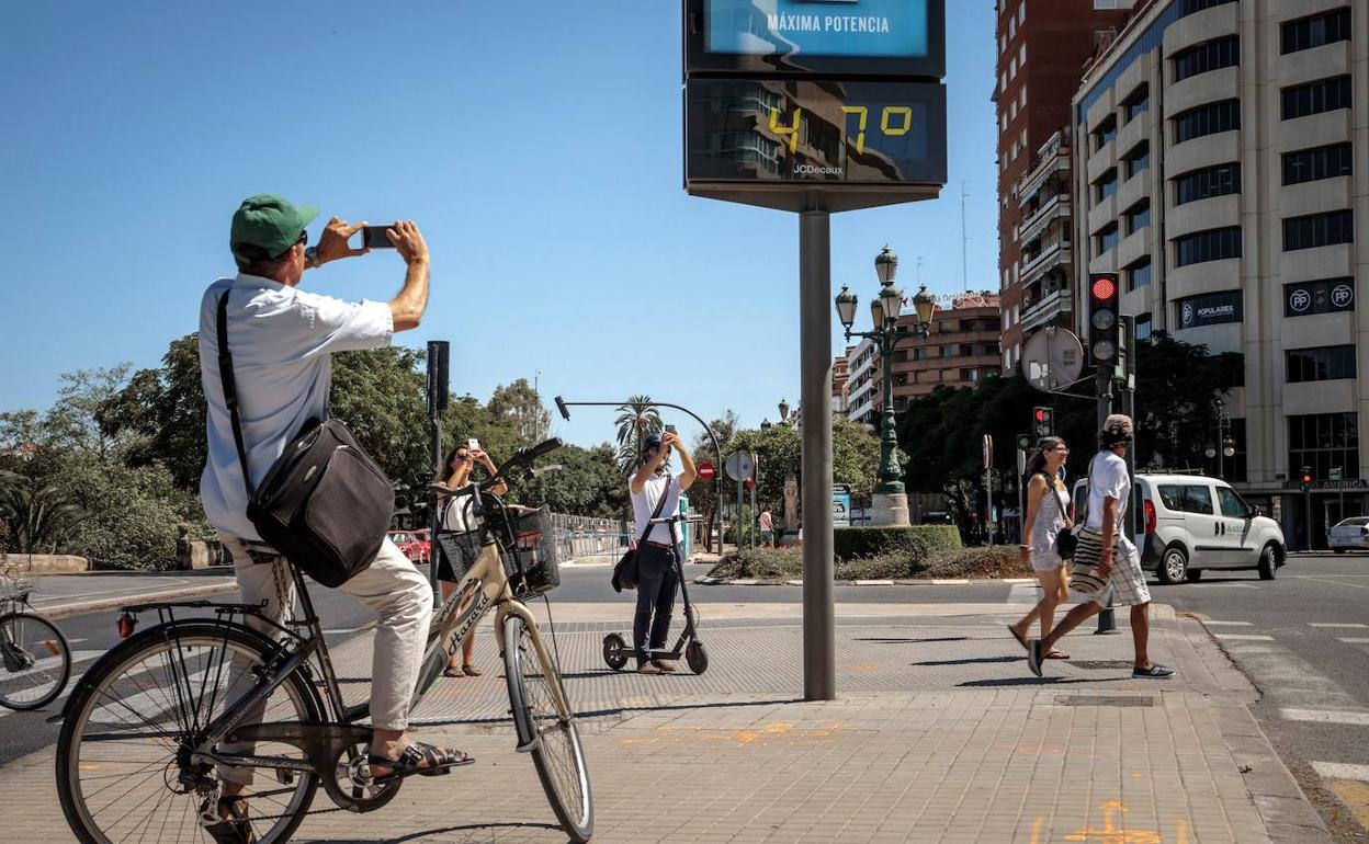 Nuevo episodio de calor en Valencia el sábado. 