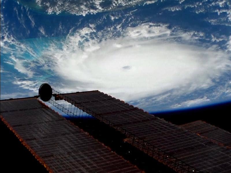 Vista satélite del huracán Dorian desde la Estación Espacial Internacional.