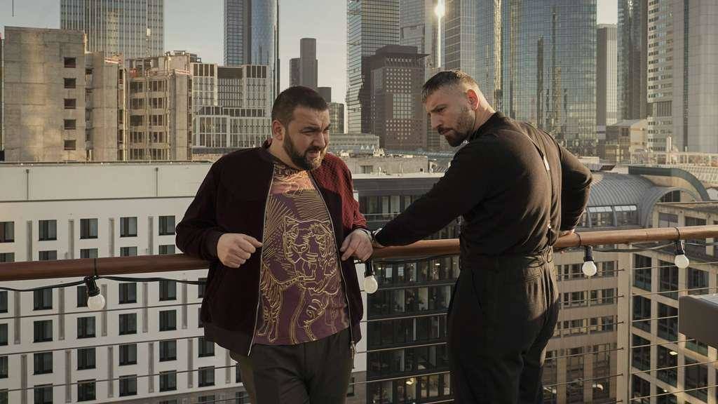 Skylines: Es un drama musical sobre un exitoso productor de hip-hop, a quien le llega una ocasión para firmar contrato con una importante discográfica.