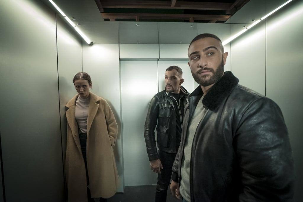 Pero este se ve obligado a colaborar con la policía cuando el hermano mafioso del dueño de su sello discográfico, Skyline Records, vuelve del exilio para reclamar su parte.