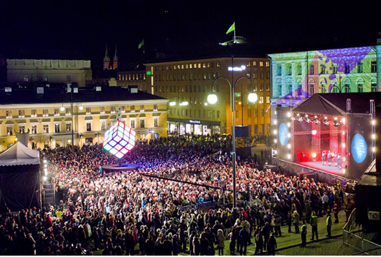 Helsinki (Finlandia). Capital Mundial del Diseño 2012. Celebración del año nuevo.