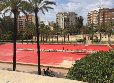 Imagen secundaria 1 - La fuente del Palau, antes y después de la intervención.