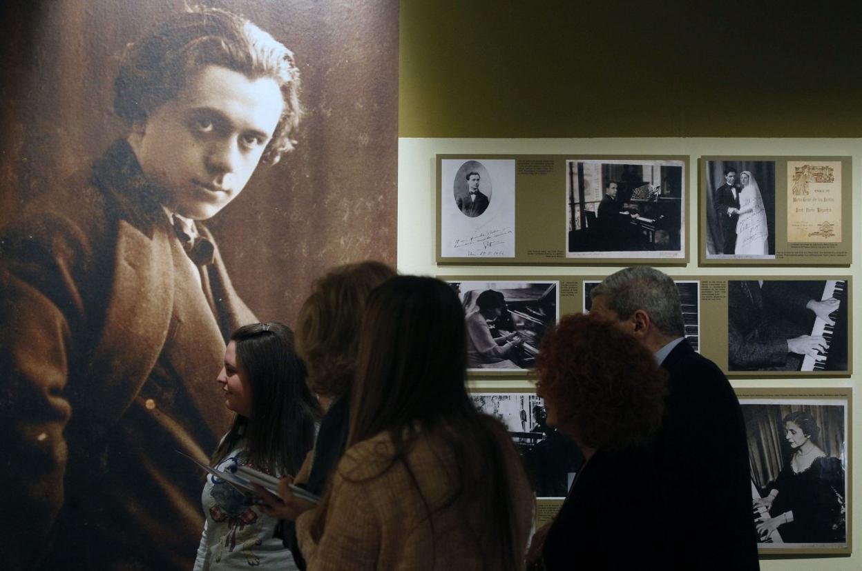 Imagen de la exposición dedicada a José Iturbi en el Palau de la Música en 2015. 