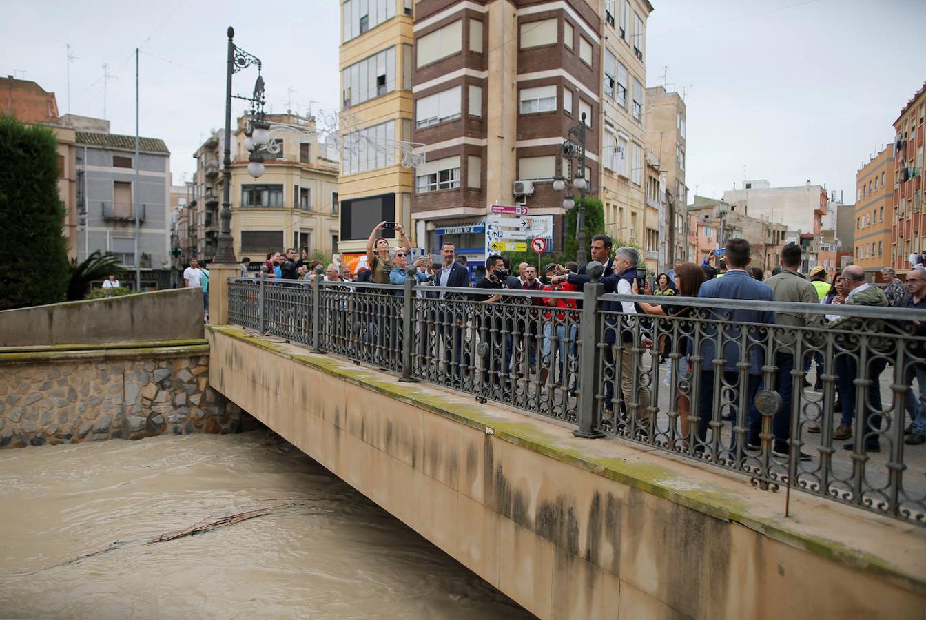 Fotos: Pedro Sánchez sobrevuela las zonas afectadas por la DANA