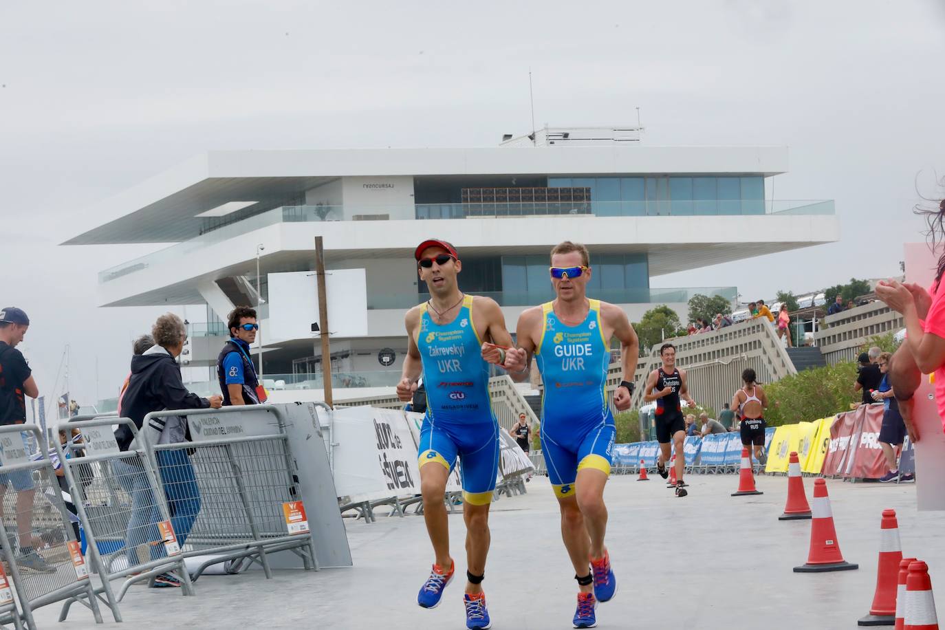 Fotos: Búscate en el Campeonato de Europa de Triatlón en Valencia