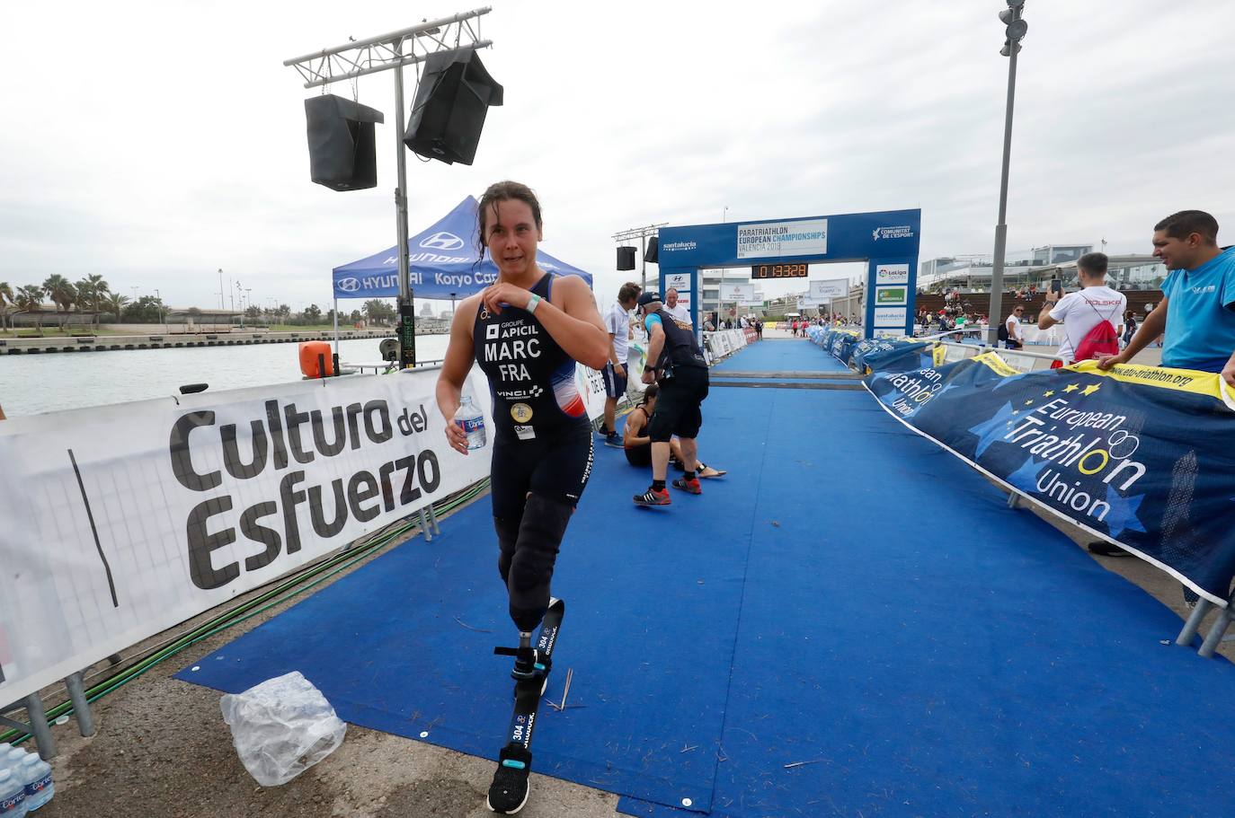 Fotos: Búscate en el Campeonato de Europa de Triatlón en Valencia