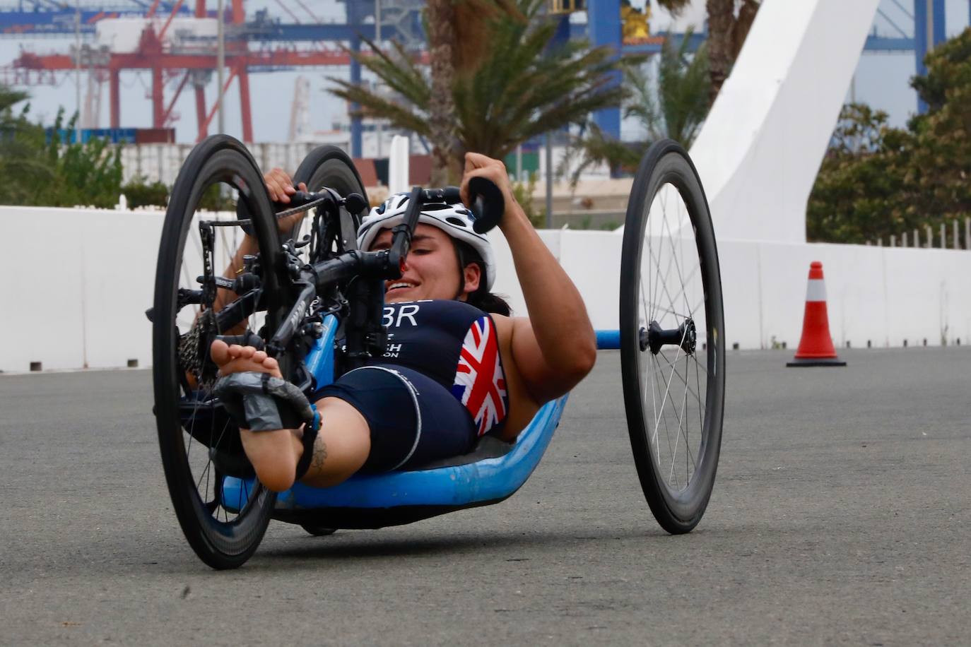 Fotos: Búscate en el Campeonato de Europa de Triatlón en Valencia