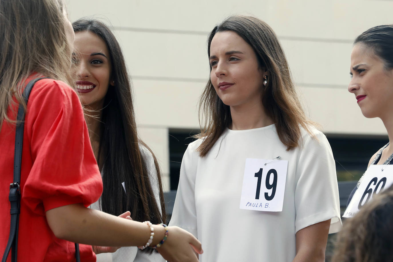 Fotos: Las candidatas a ser fallera mayor 2020 visitan el IVAM