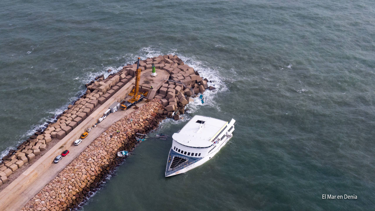El barco, a vista de dron