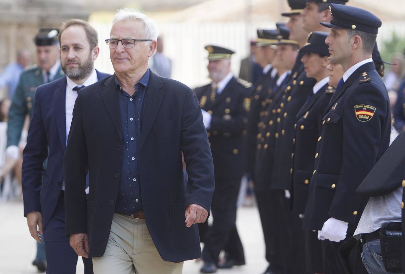 La Generalitat concede un centenar de condecoraciones en el Día de la Policía Autonómica