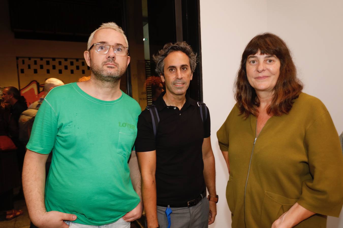 Las galerías de arte han comenzado el evento 'Abierto Valencia', una cita que llega a su séptima edición y se extenderá hasta el próximo domingo, día 22, con la participación de 16 galerías de la ciudad. A través de esta iniciativa, promovida por la Asociación de Galerías de Arte Contemporáneo de la Comunitat Valenciana, durante el fin de semana todos estos espacios abrirán sus puertas para dar a conocer el papel que juegan como agentes promotores del patrimonio cultural.