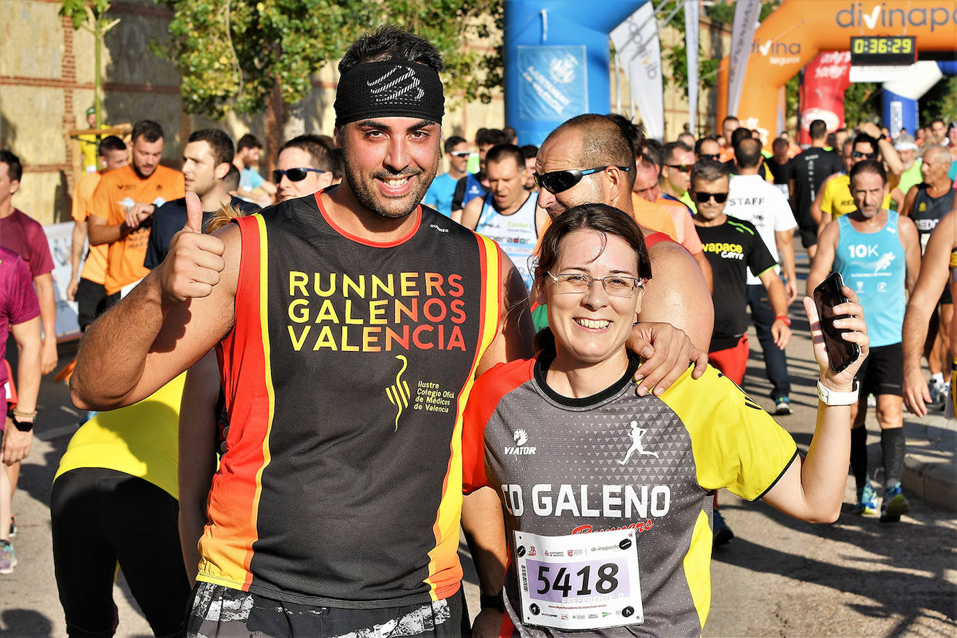 Fotos: Búscate en la 43ª Volta a Peu de los barrios de San Marcelino y San Isidro de Valencia