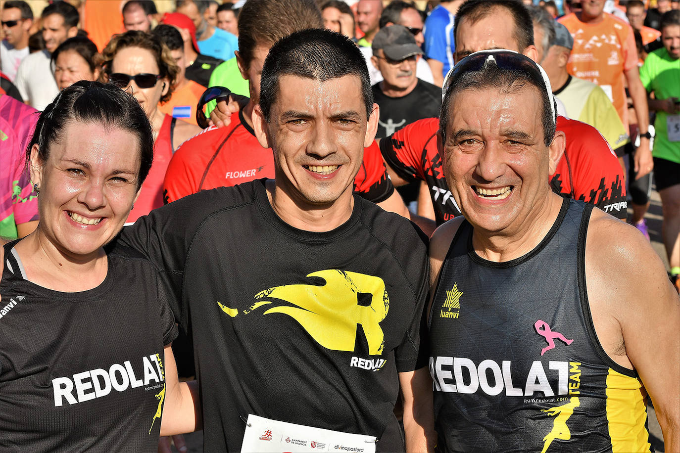 Fotos: Búscate en la 43ª Volta a Peu de los barrios de San Marcelino y San Isidro de Valencia