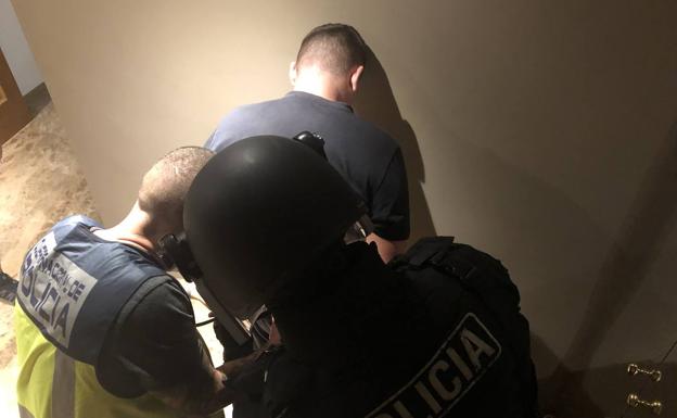 Detenido en un piso de Valencia un fugado de la justicia italiana