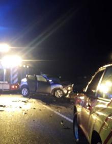 Imagen secundaria 2 - Accidentes de tráfico | Fallecen atrapadas dos personas en un accidente de tráfico en la N-340 en Peñíscola