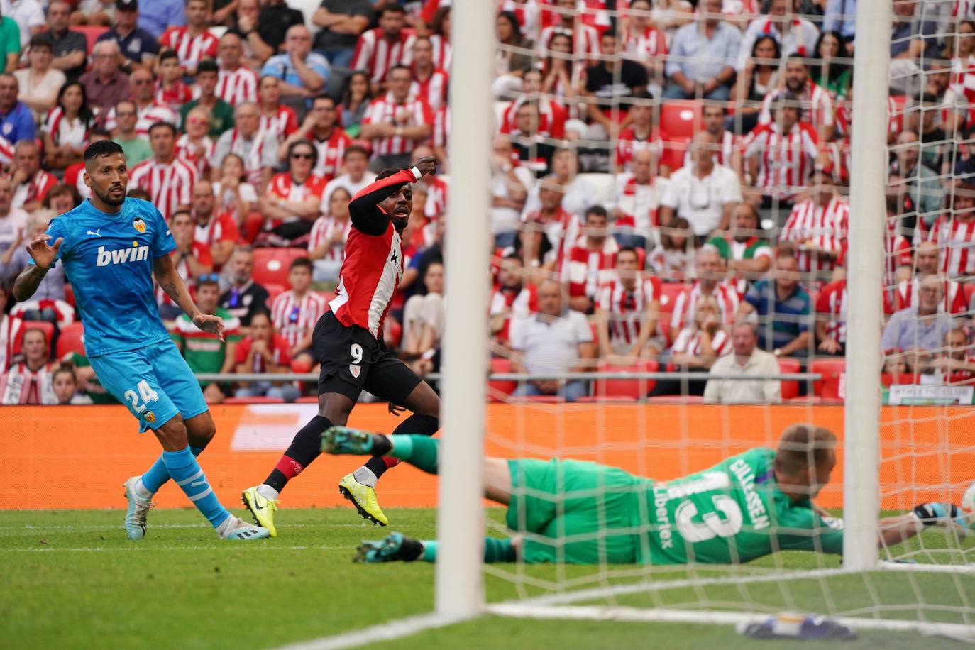 Fotos: Las imágenes del partido Athletic Club-Valencia CF (0-1)