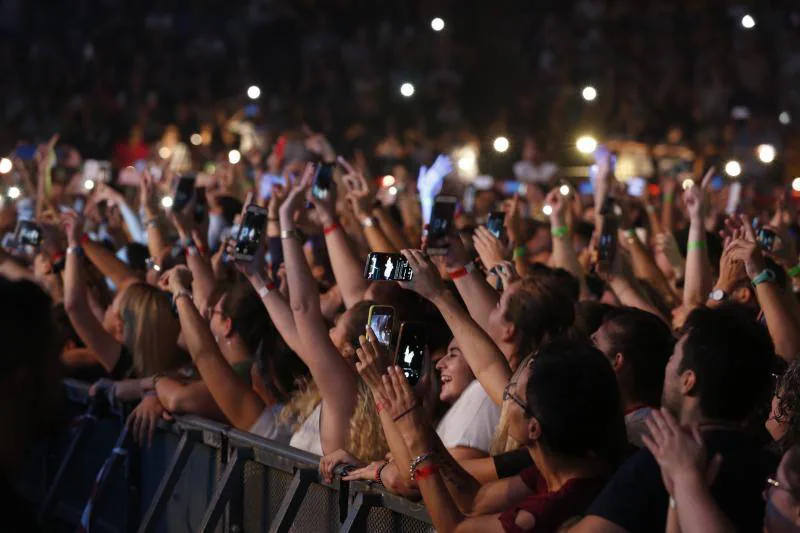 El concierto de Melendi en la plaza de toros de Valencia.