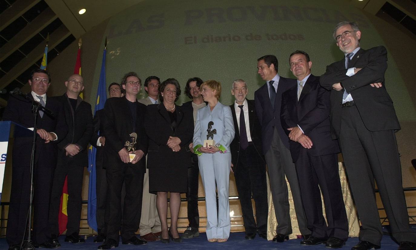 2001. Primera gala de Valencianos para el Siglo XXI. Premiados: Miquel Navarro, Nacho Duato, Presuntos Implicados, Santiago Calatrava y Vicente Ferrer.