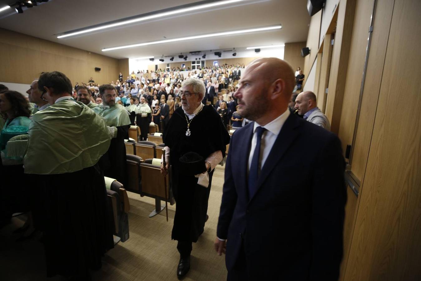 La universidad inaugura su Paraninfo con el acto de apertura del curso