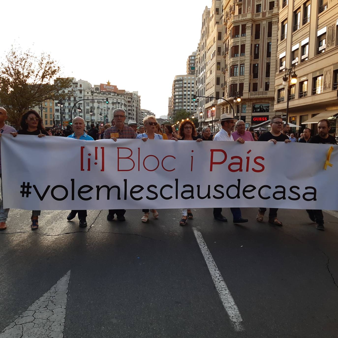 Fotos: Manifestaciones del 9 d&#039;Octubre en Valencia