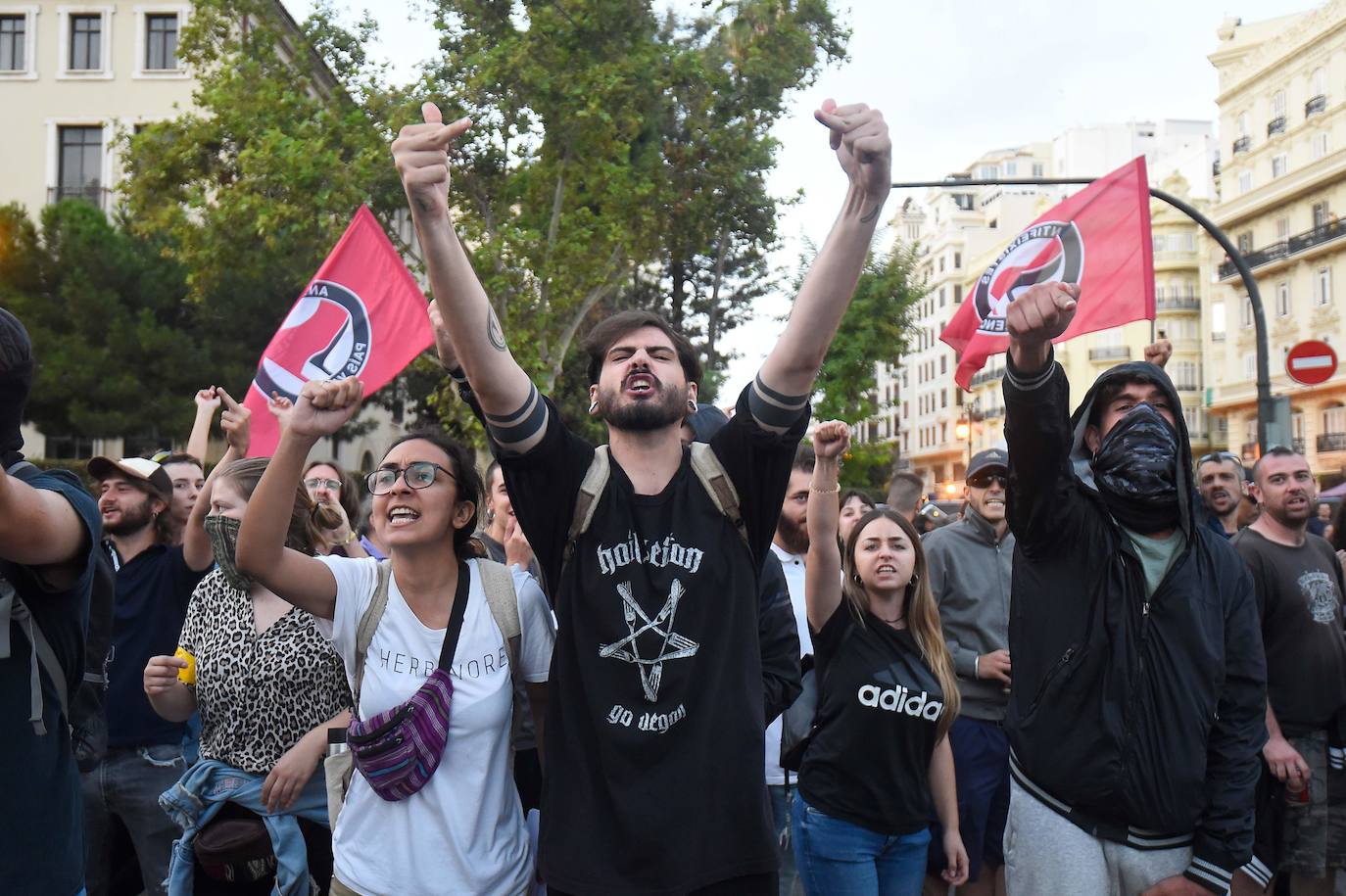 Fotos: Manifestaciones del 9 d&#039;Octubre en Valencia