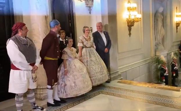 Todas las fotos y vídeos de la proclamación de las falleras mayores 2020