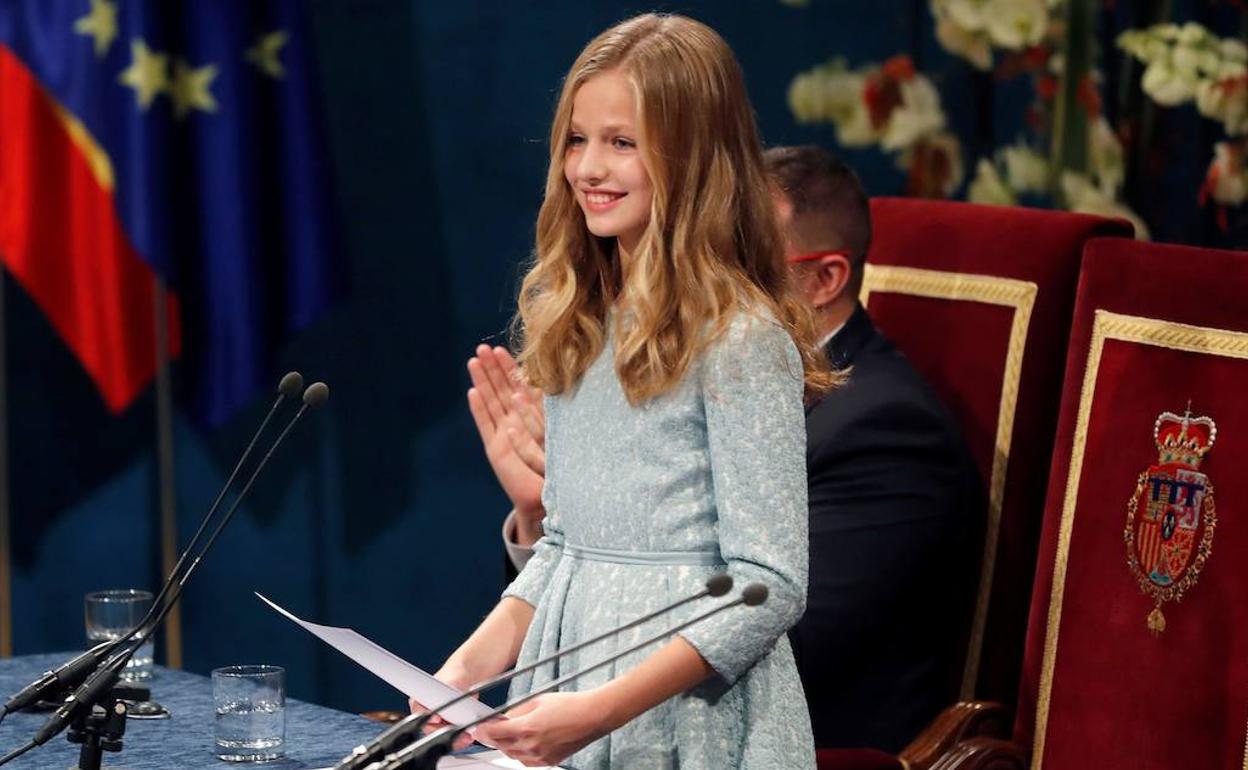 La Princesa Leonor pronuncia su primer discurso.
